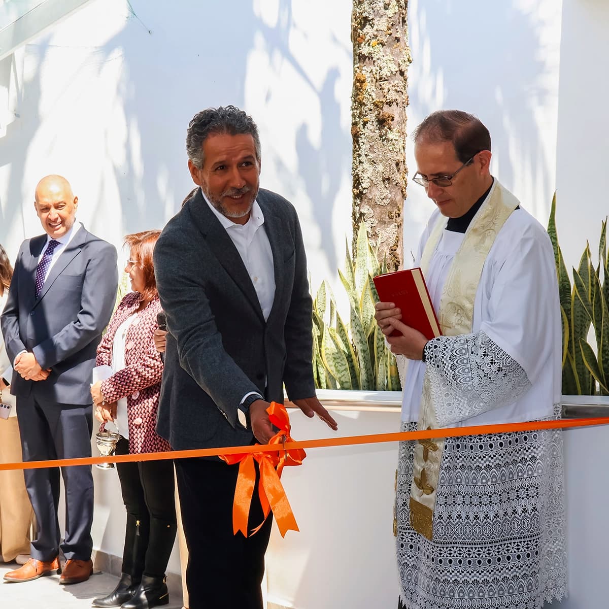 La Universidad Hemisferios inaugura nuevos espacios para fortalecer la formación de sus estudiantes en el área de salud