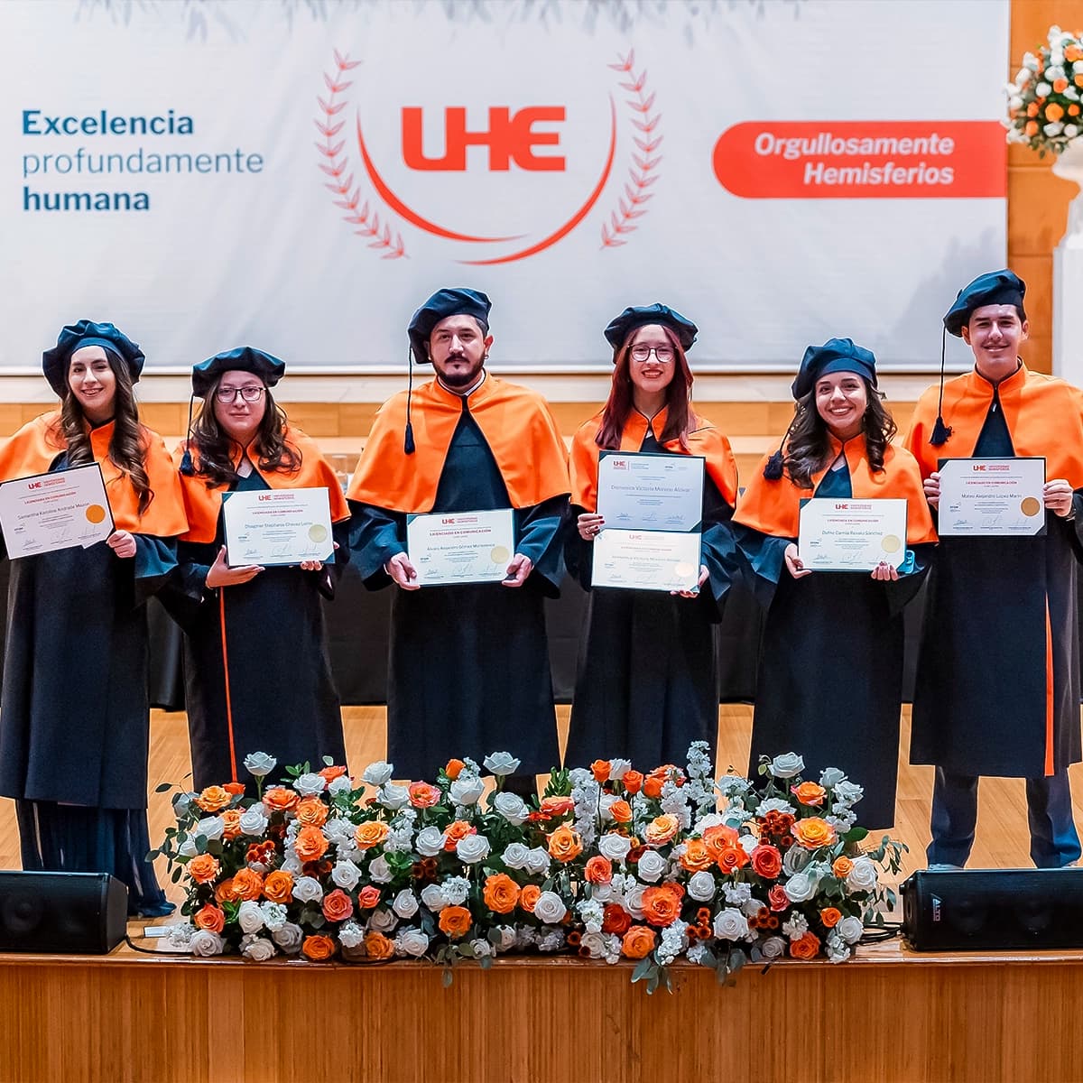 Universidad Hemisferios celebra la vigésima segunda ceremonia de graduación con más de 900 nuevos profesionales