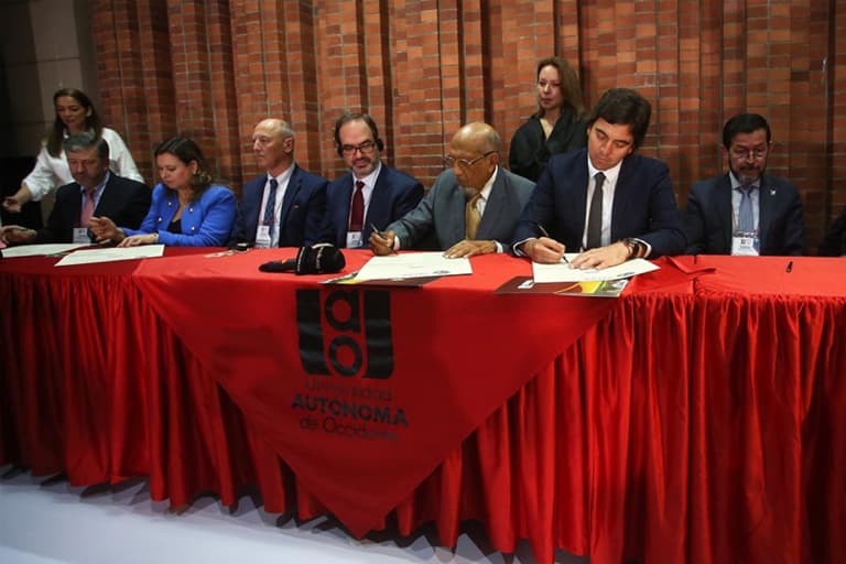 La UHE presente en encuentro internacional CLAEP UAO 2023