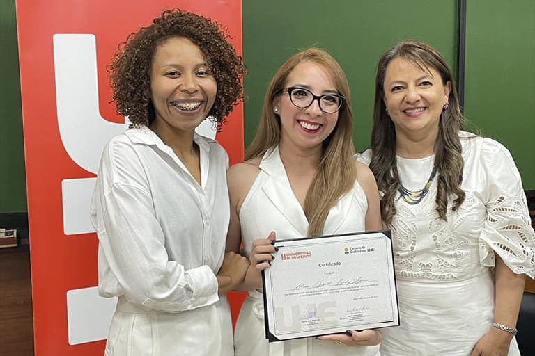 Graduación de la tercera promoción del Programa "Liderazgo y Gerencia Pública para Mujeres"