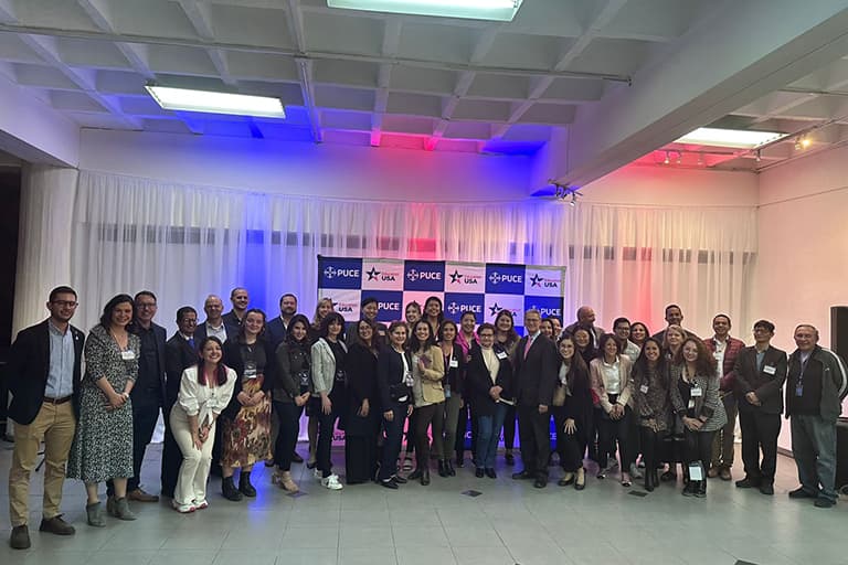 La UHemisferios presente en la Feria Educativa Education USA