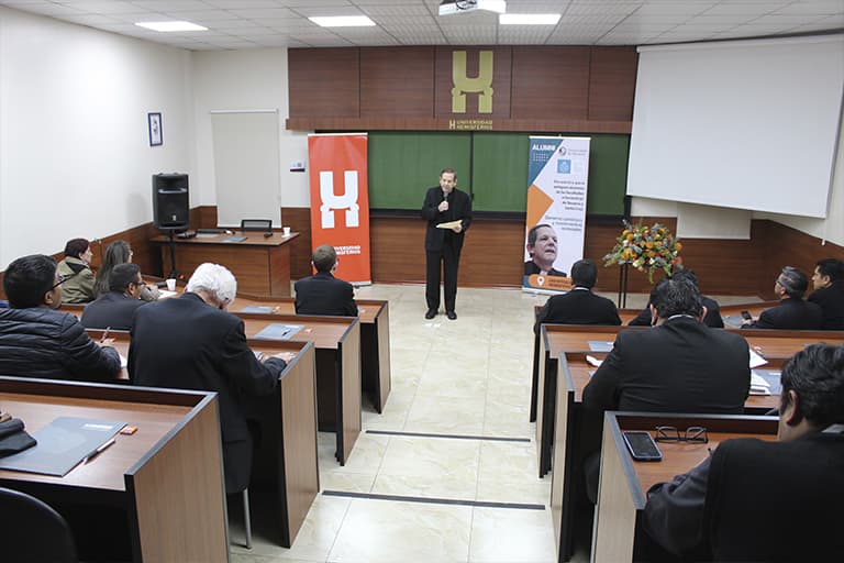 Congreso: Derecho Canónico y Movimientos Eclesiales