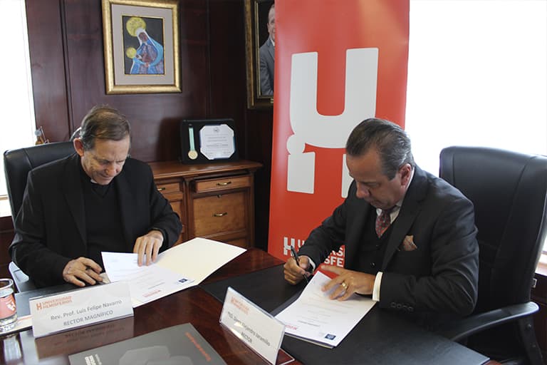 Convenio interinstitucional entre la Universidad Hemisferios y la Pontificia Universitá Della Santa Croce