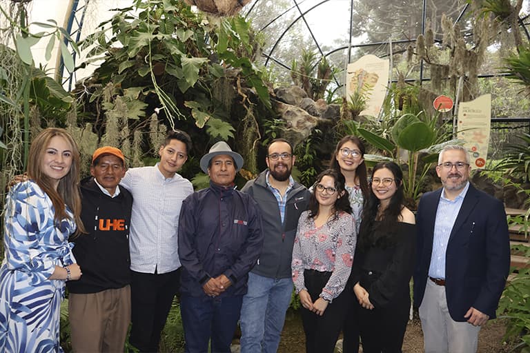 Descubriendo la reserva de biodiversidad de la Universidad Hemisferios