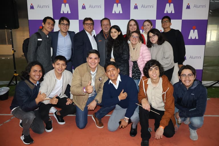Celebramos la primera edición de nuestro UHE Sunset