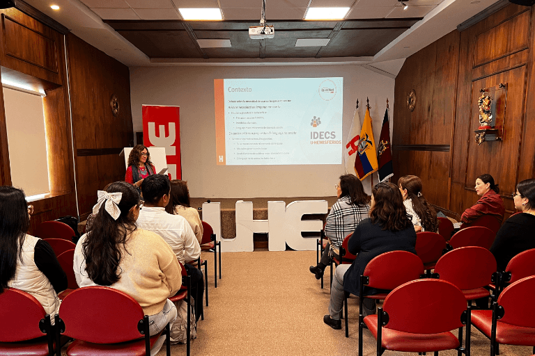 Aprendiendo juntos en la UHE: Charla Uso del lenguaje inclusivo