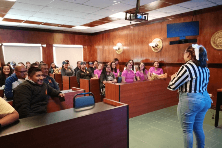 Charla de cuidado de Salud Oral y Diagnóstico Dental