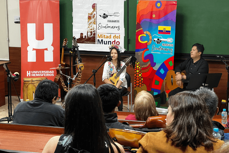Segundo encuentro de charanguistas