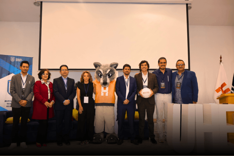 Universidad Hemisferios realizó el lanzamiento oficial de la Carrera de Comunicación Deportiva