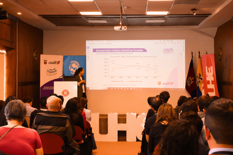 La Universidad Hemisferios acoge importantes talleres para combatir la Desnutrición Crónica Infantil