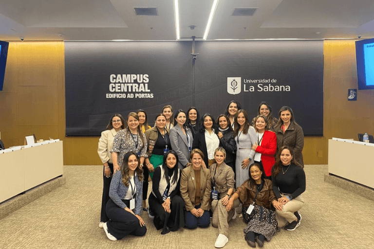 Escuela de Gobierno UHE y la Universidad de la Sabana, juntos para fomentar el liderazgo