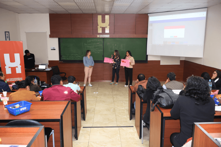 Universidad Hemisferios y Activaos unen fuerzas para fortalecer la educación secundaria