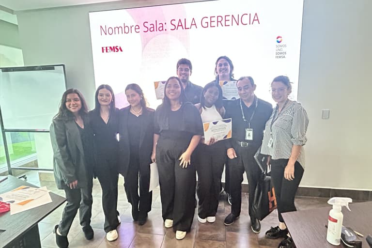 Estudiantes UHE fueron los ganadores del reto FEMSA Salud Ecuador 2024