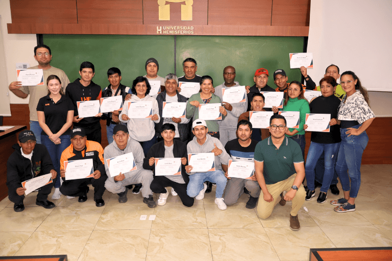 UHE fomenta el bienestar integral de su personal con el programa "Persona, Familia y Entorno"