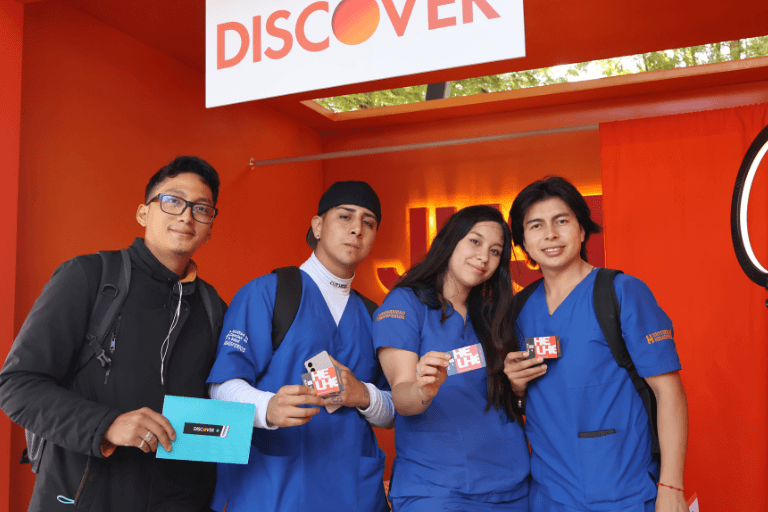 Discover U en la UHE: ¡La tarjeta que revoluciona la experiencia universitaria!