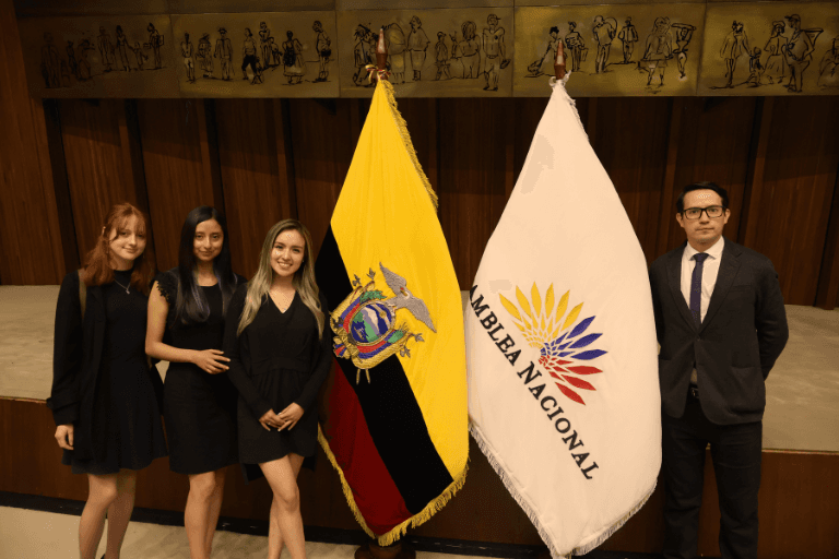 La UHE participa en el foro nacional sobre "Derechos Humanos: Obligaciones del Ecuador y Cooperación Internacional"