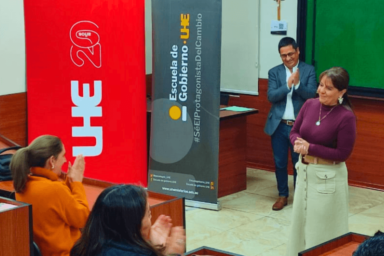 Escuela de Gobierno UHE apoya la planificación de estrategias contra la desnutrición crónica infantil