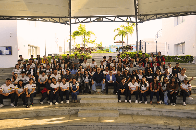 UHE inaugura II Promoción de la Escuela de Liderazgo Competencias Líderes Manta