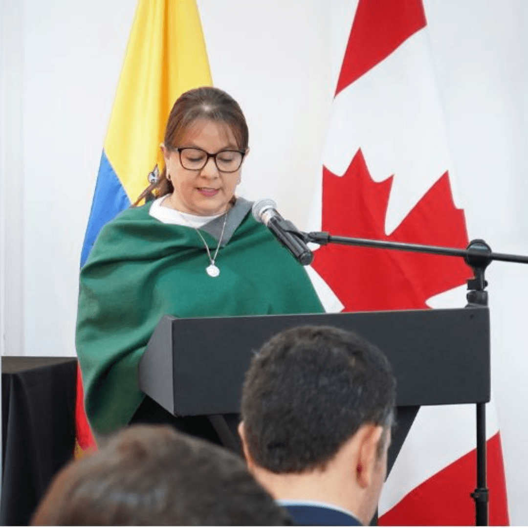 UHE participa en evento sobre negocios transparentes en Ecuador