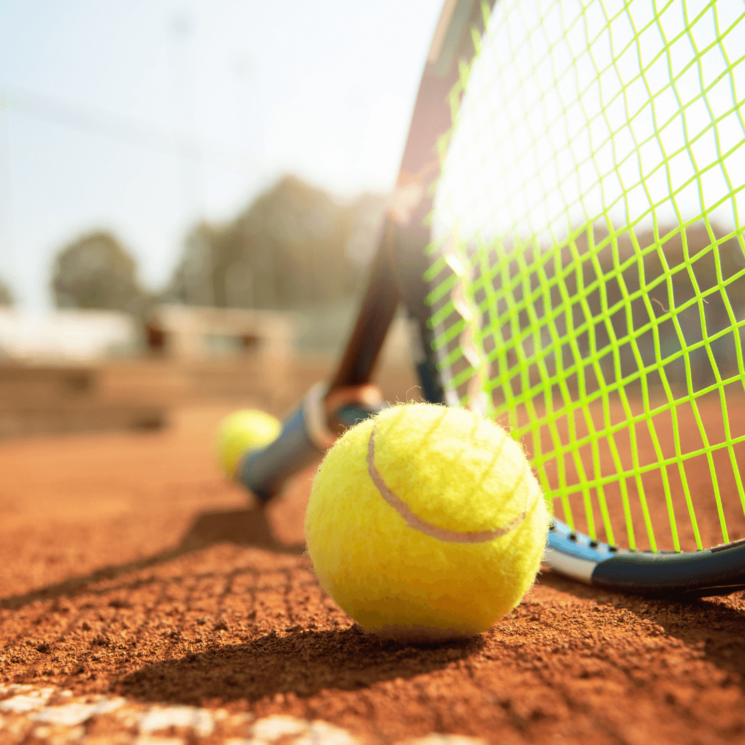 UHE en Torneo Interuniversitario de Tenis
