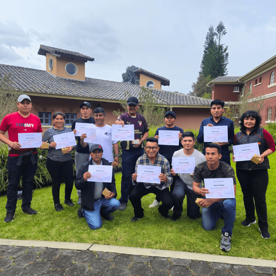Universidad Hemisferios impulsa la formación integral del personal de Servicios Generales con jornada en Ilaloma