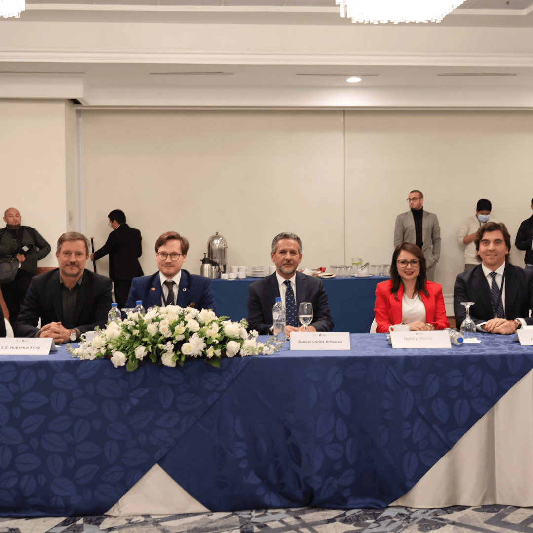 Compromiso con la libertad de expresión: UHE coorganiza Congreso Internacional de Periodismo