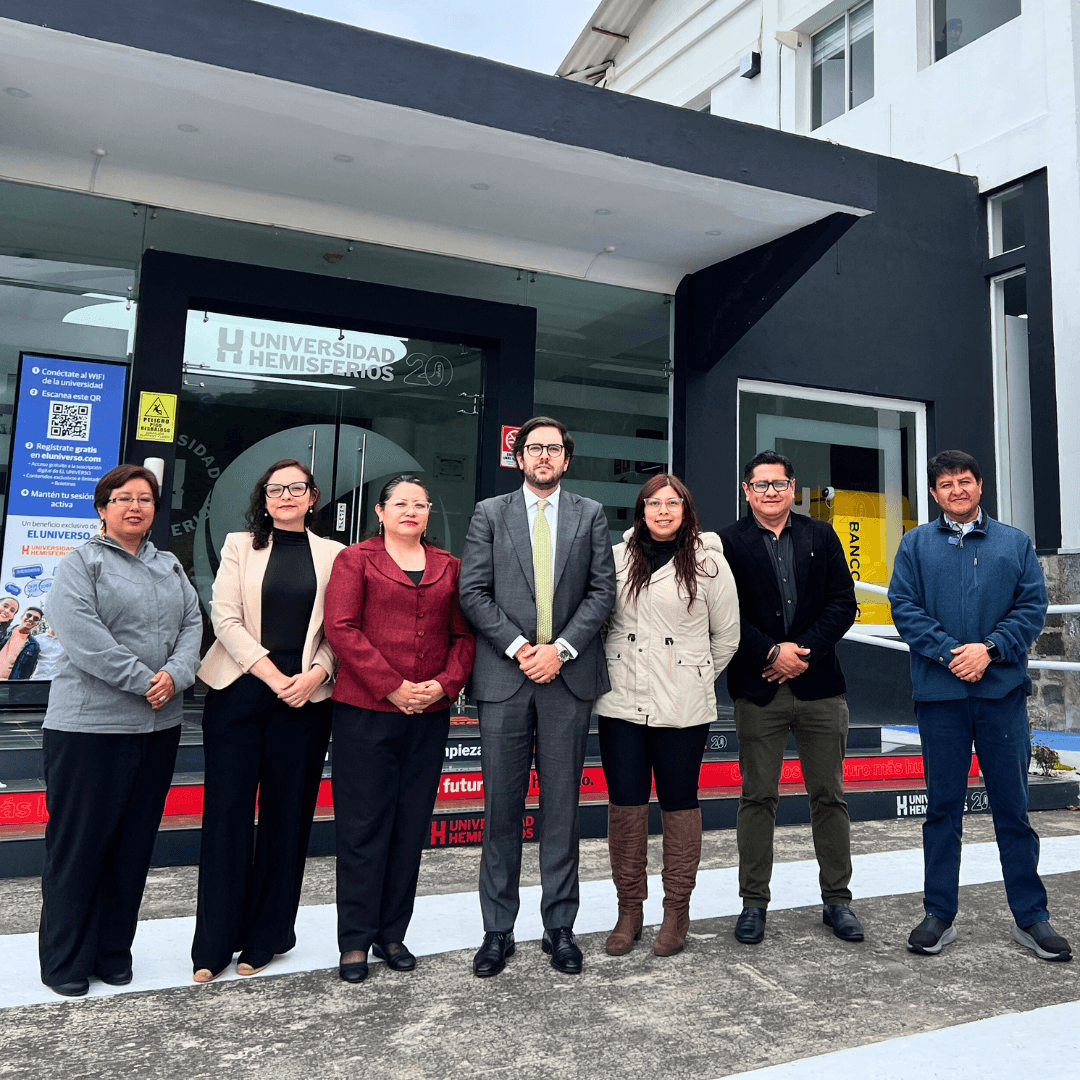 La Universidad Hemisferios moderniza su archivo institucional como parte de su transformación digital