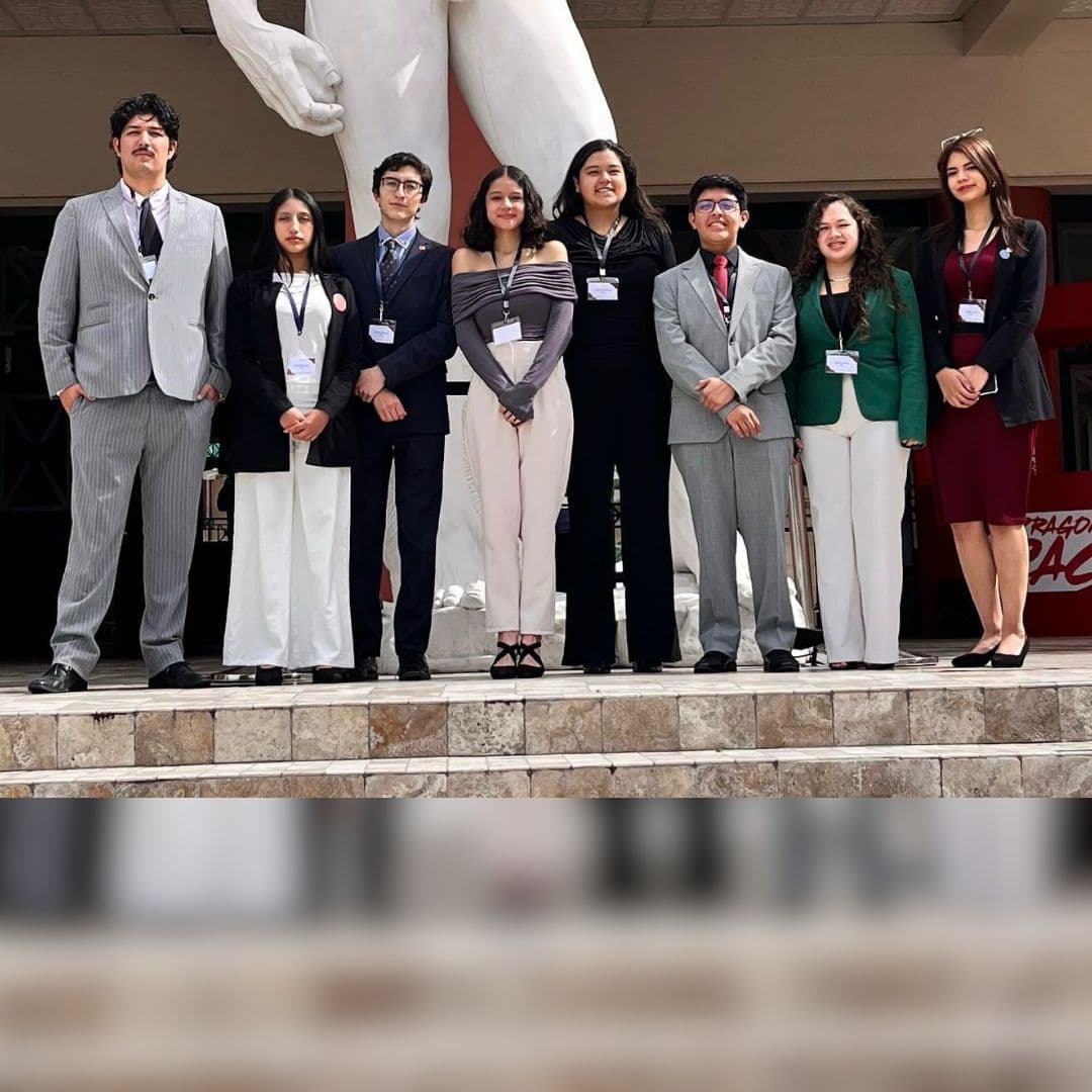 Estudiantes UHE fueron reconocidos en el MONUSFQ