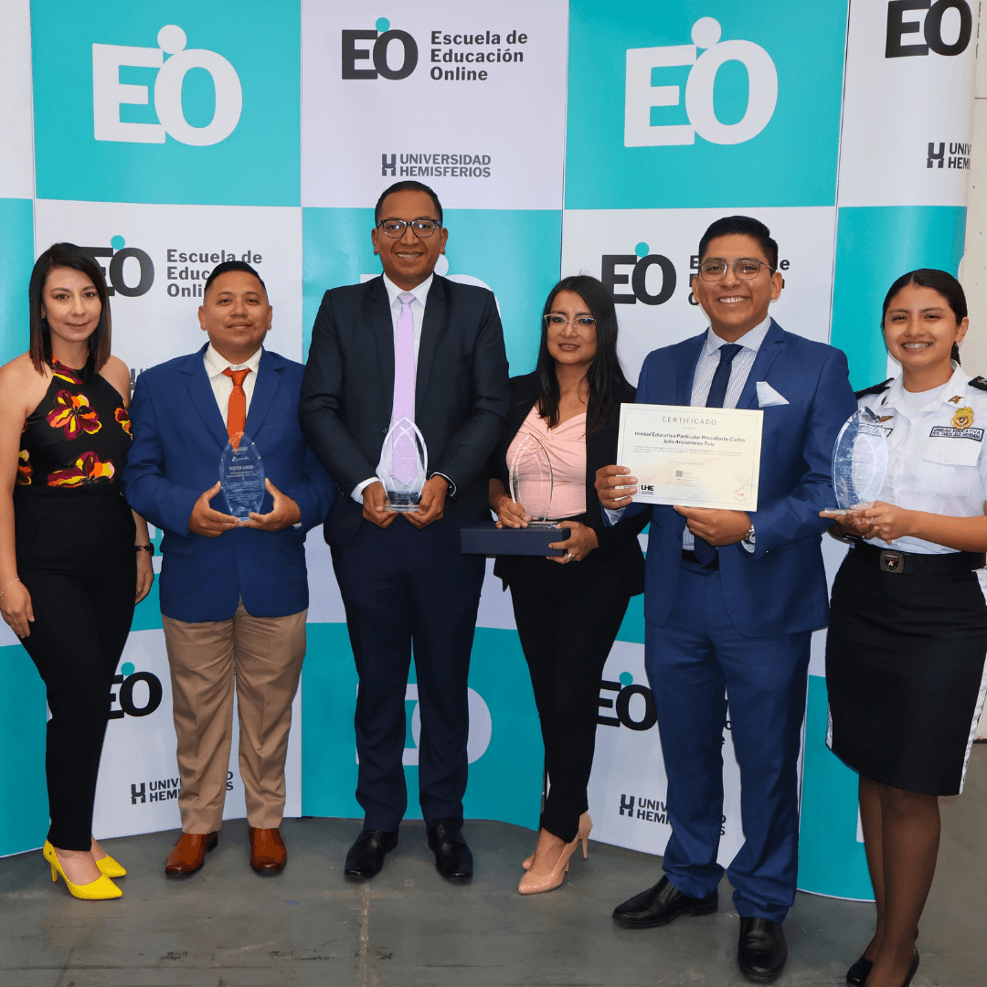 INNOVATÉ reconoce la labor de los DECE con UHE como aliado estratégico