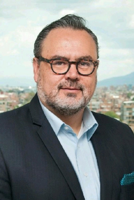 Santiago Larrea