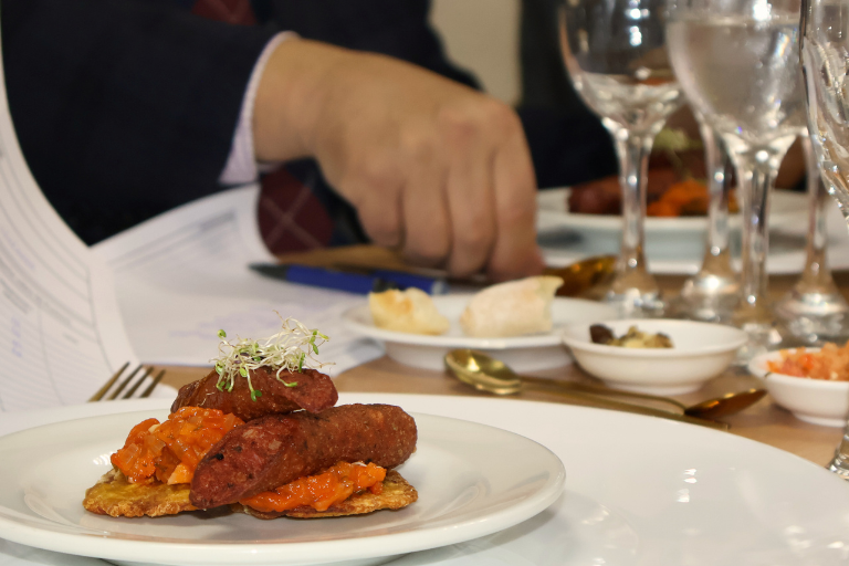 banquete libertador gastronomia UHE 3 - Universidad Hemisferios