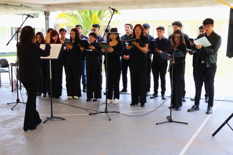 Voces y danza Universidad Hemisferios Vibra Uhe Una Celebración De Talento Arte Y Comunidad Universitaria