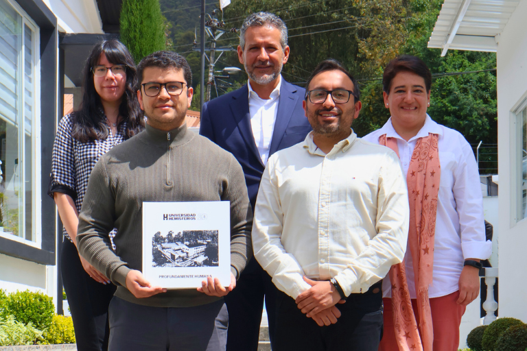 UHEDICIONES Universidad Hemisferios Uhe Ediciones Nace El Centro De Publicaciones De La Universidad Hemisferios