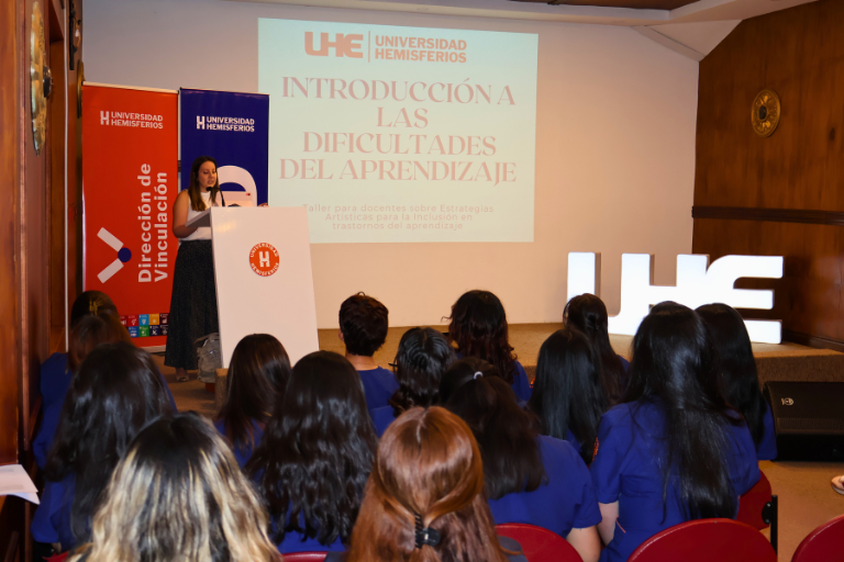 Taller sobre estrategias artísticas Universidad Hemisferios Taller Sobre Estrategias Artísticas Para La Inclusión Reúne a Docentes En La Uhe