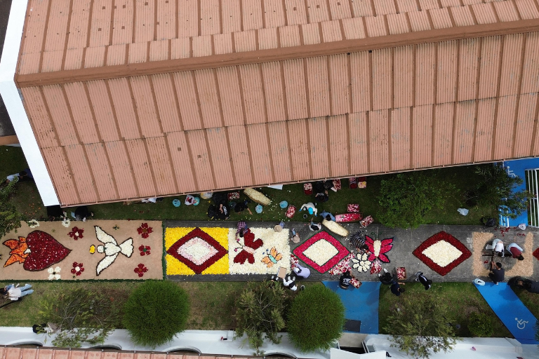 IMÁGENES NOTAS BLOG 8 Universidad Hemisferios La Universidad Hemisferios Celebra El Corpus Christi Con Una Jornada De Fe Y Unidad