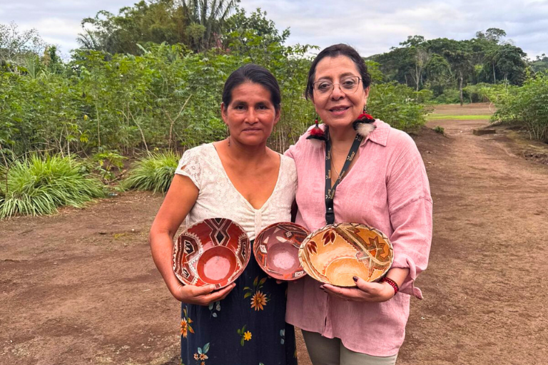 Clases Inglés turístico Universidad Hemisferios La Uhe Impulsa El Desarrollo Comunitario En La Amazonía Con Clases Inglés Turístico Para Jóvenes Indígenas