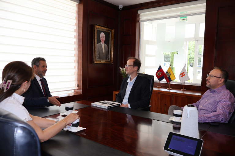 CONVENIO EOMMT 4 Universidad Hemisferios Universidad Hemisferios Firma Convenio De Cooperación Interinstitucional Con El La Empresa Operadora Del Metro De Medellín Transdev eommt