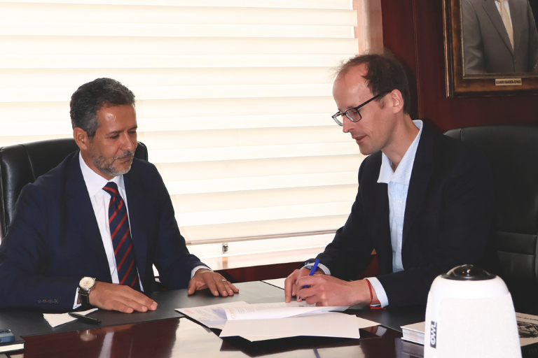 CONVENIO EOMMT 5 Universidad Hemisferios Universidad Hemisferios Firma Convenio De Cooperación Interinstitucional Con El La Empresa Operadora Del Metro De Medellín Transdev eommt