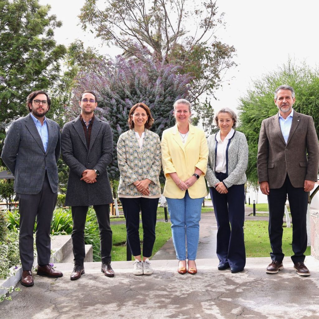 Universidad Hemisferios impulsa la excelencia educativa con la visita de Mònica Argemí de UIC Barcelona