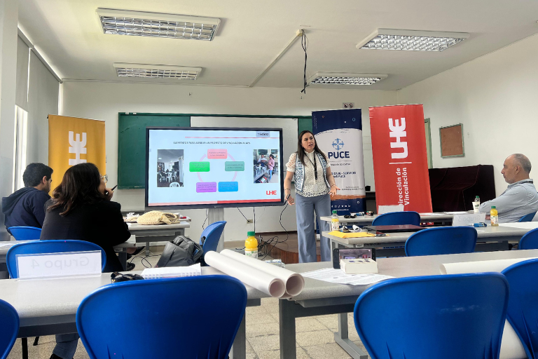 VINCULACION REAPS 2 Universidad Hemisferios Vinculación Uhe Y Puce Impulsan Taller Para Docentes En Aprendizaje Y Servicio