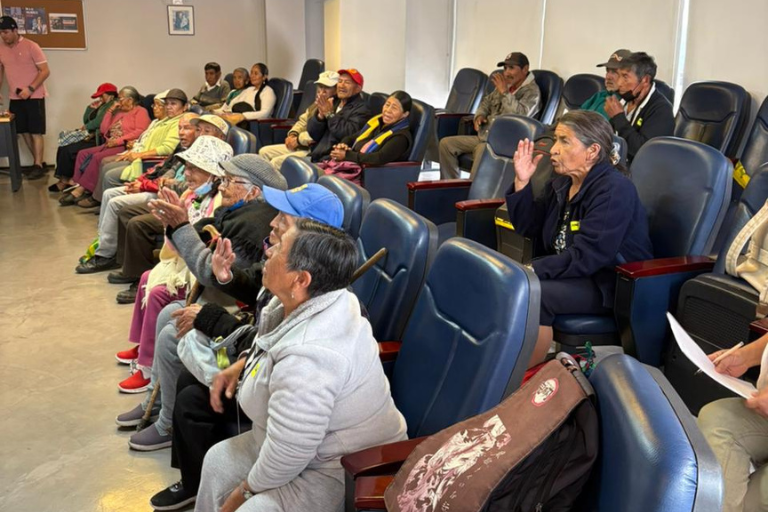 atención odontológica adultos mayores 3 Universidad Hemisferios Universidad Hemisferios Brinda Atención Odontológica Integral a Adultos Mayores En Situación De Vulnerabilidad