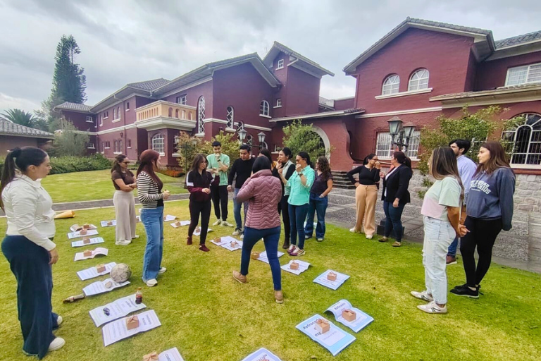 1 Universidad Hemisferios Formación Integral Para Administrativos