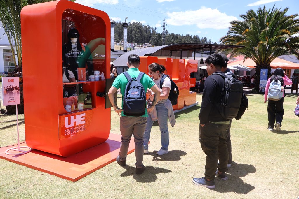 IMG_9394 Universidad Hemisferios Welcome Back Uhe Logros Y Sorpresas