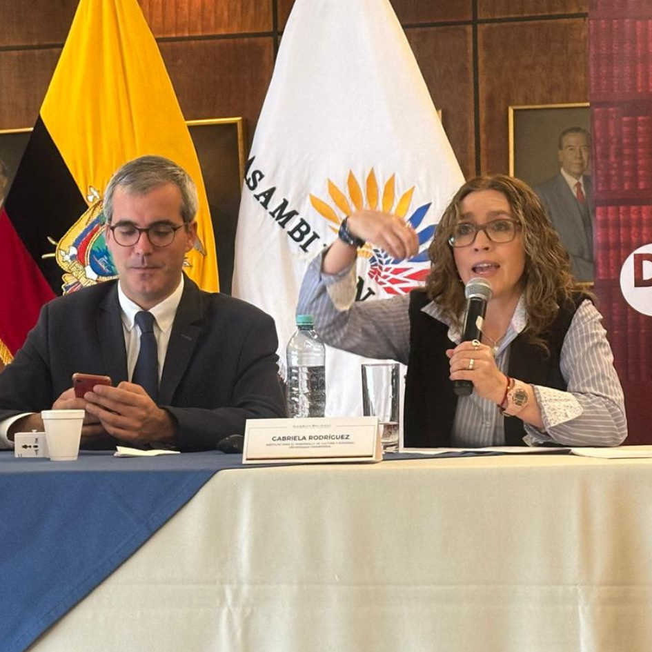 Foro de maternidad subrogada en la Asamblea 