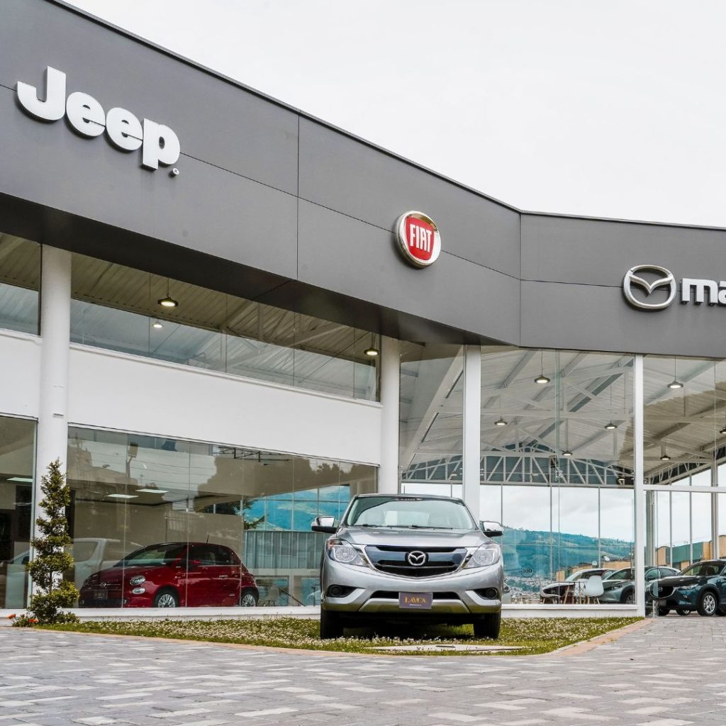 Nuevo convenio con LAVCA ofrece descuentos en autos para personal UHE