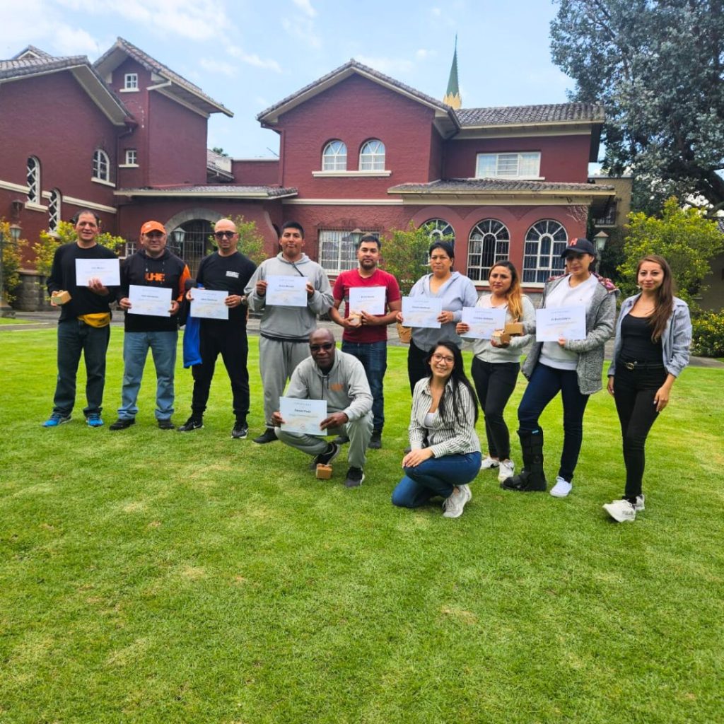 Una jornada fortaleció la formación humanística y profesional del personal UHE