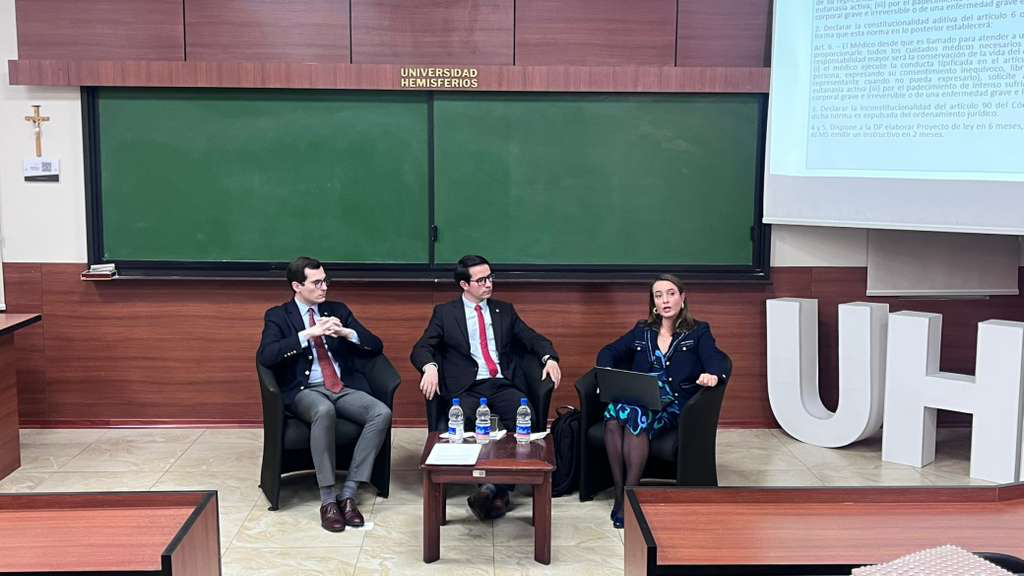 image Universidad Hemisferios Derecho Uhe Analizó Los Desafíos éticos Y Jurídicos De La Eutanasia