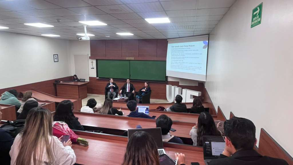 image Universidad Hemisferios Derecho Uhe Analizó Los Desafíos éticos Y Jurídicos De La Eutanasia