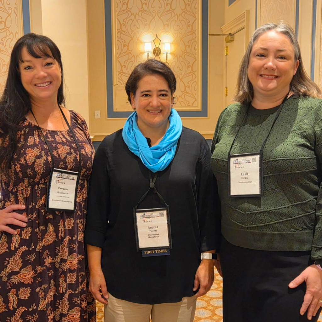 Universidad Hemisferios fortalece su gestión del conocimiento en la Charleston Conference 2025