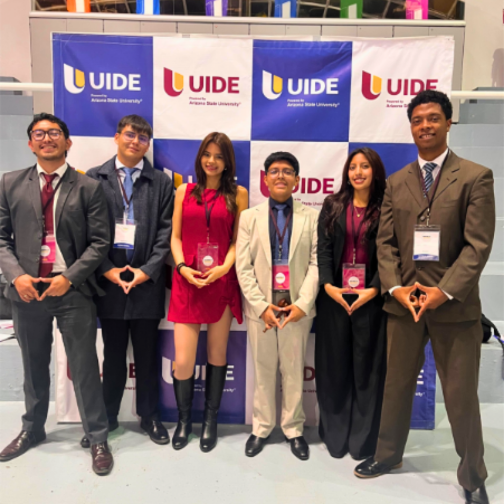 Club de Naciones Unidas de la Universidad Hemisferios brilla en ONUIDE 2025